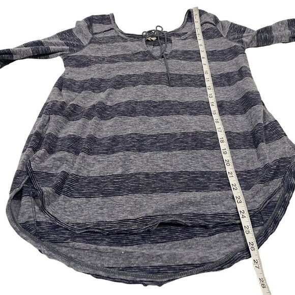 Free People We The Free Blue Gray Striped Bell Sleeve Peasant Blouse Size XS - Picture 10 of 10